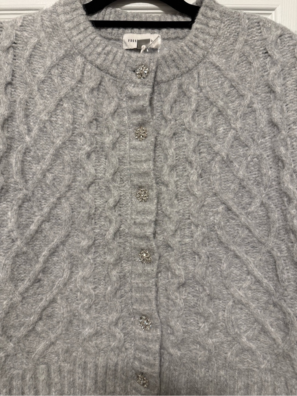Free Assembly Gray Cable Knit Cropped Cardigan Sweater Medium Rhinestone Buttons - Picture 6 of 8